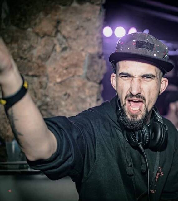 Sanstek. Uno de nuestros súcubos.